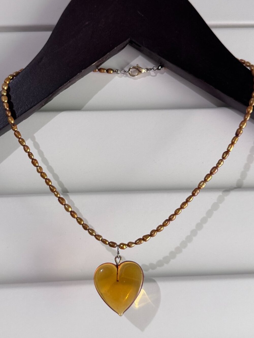 💛✨ Golden Heart Necklace – Romantic Elegance with a Vintage Soul ✨💛